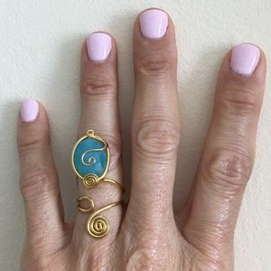 Gold pl ring, adjustable size